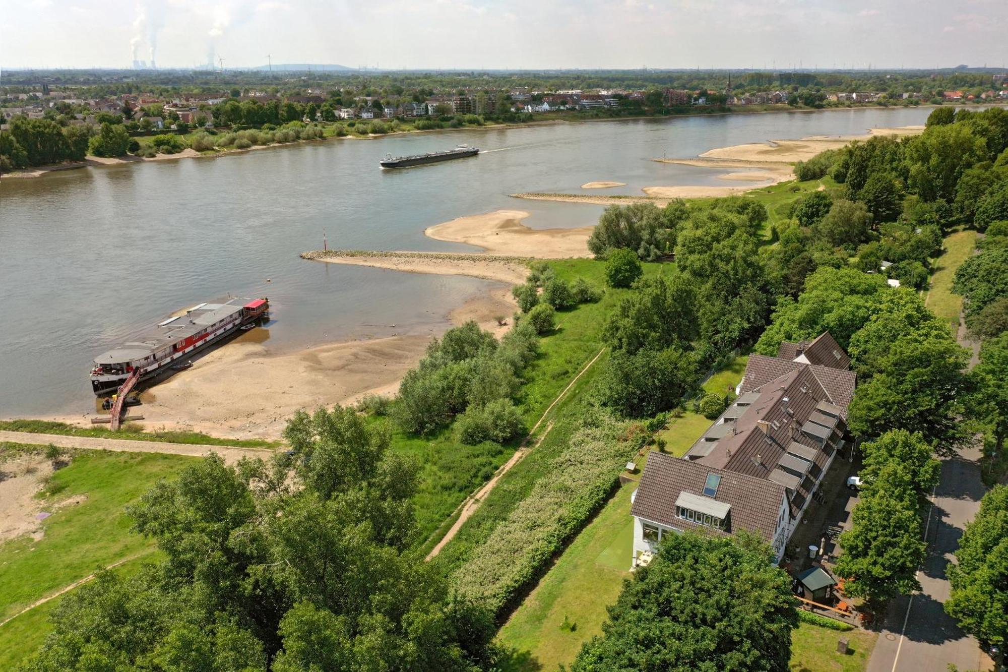 Faehrhaus Hotel Am Rhein By Mayburgh — Fotos 1